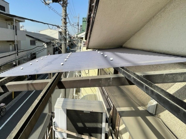 新しいポリカ波板の仮置き