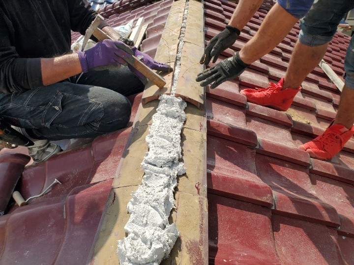 のし瓦の積み直し